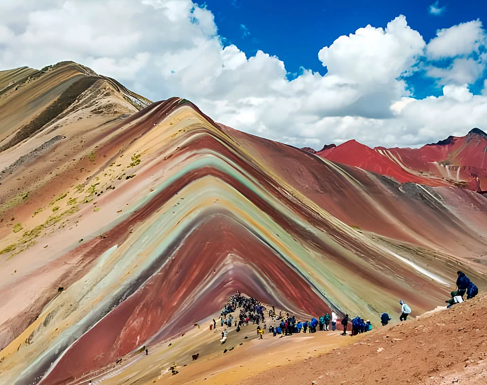 Rainbow Mountain Tour tour-montana-7-colores
